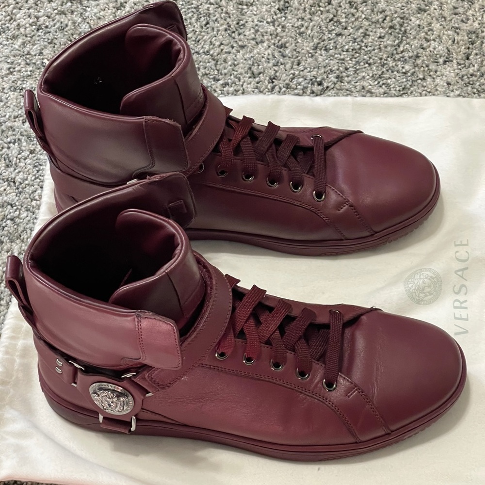 HighTop Versace - Picture 2 of 2